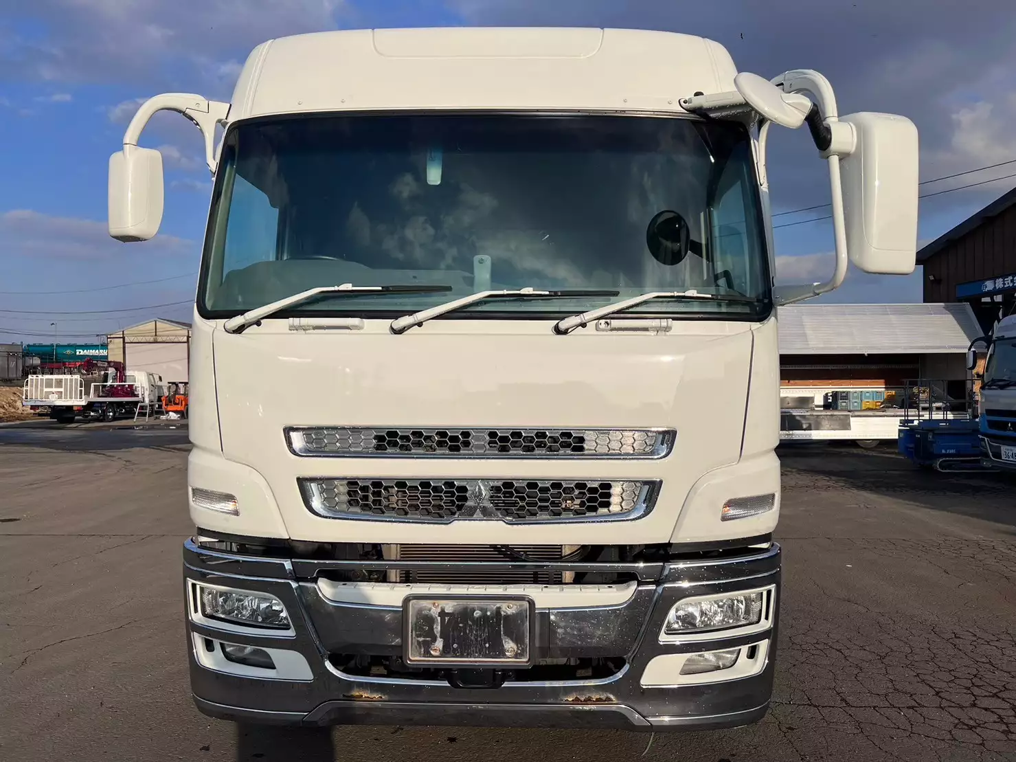 平成28年06月中古大型トラクタヘッド三菱ふそうスーパーグレートの画像2