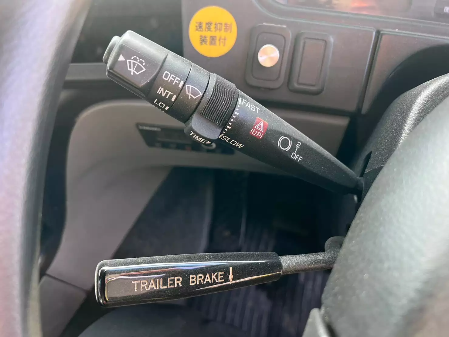 平成28年06月中古大型トラクタヘッド三菱ふそうスーパーグレートの画像17