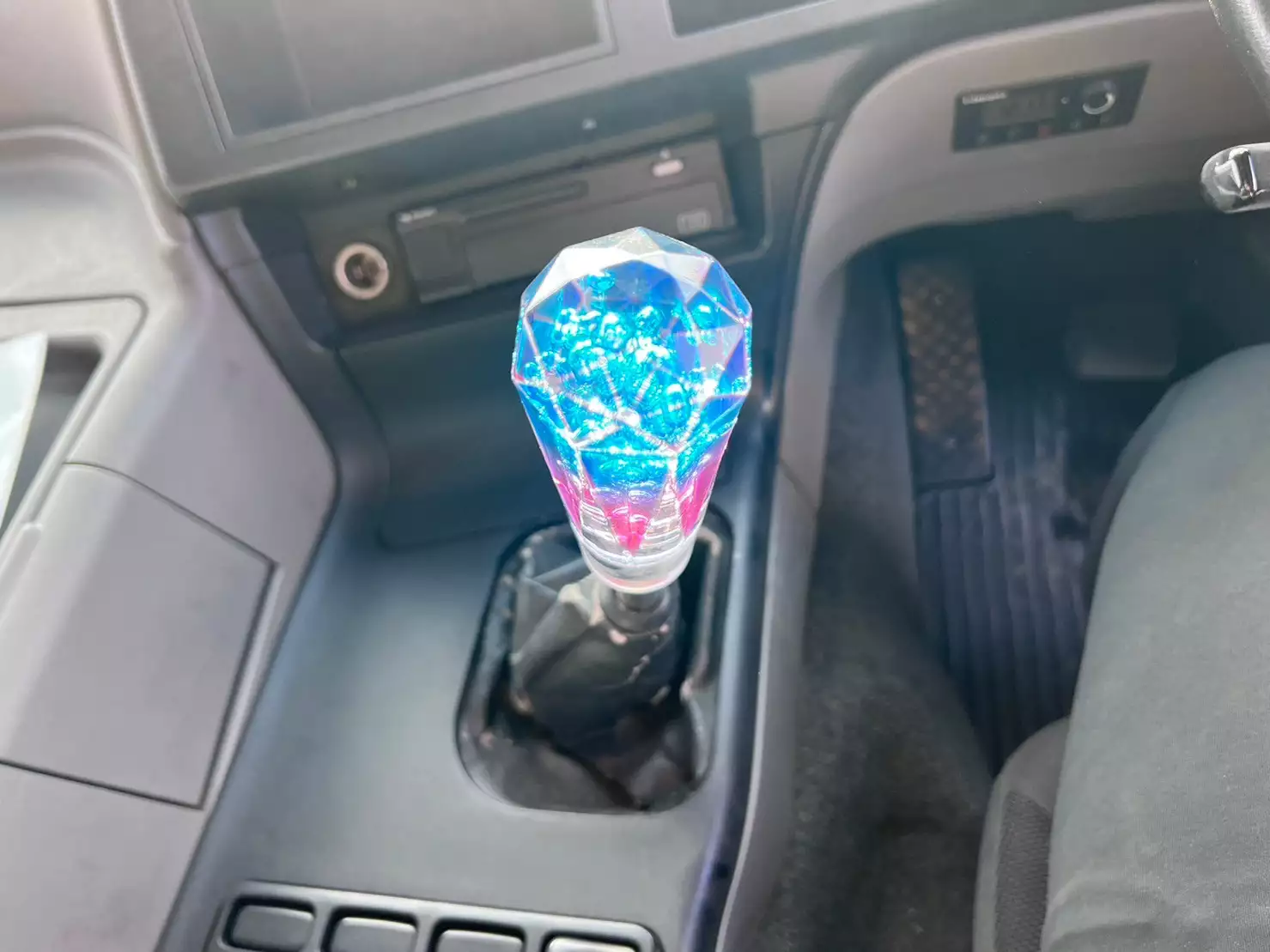 平成28年06月中古大型トラクタヘッド三菱ふそうスーパーグレートの画像18