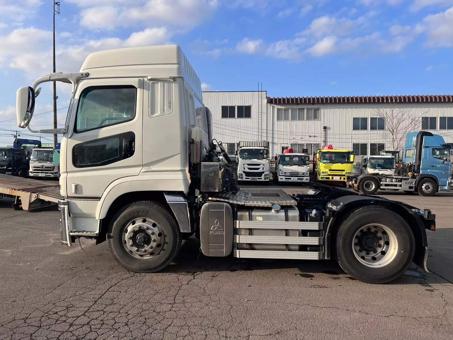 平成28年06月中古大型トラクタヘッド三菱ふそうスーパーグレートの画像5