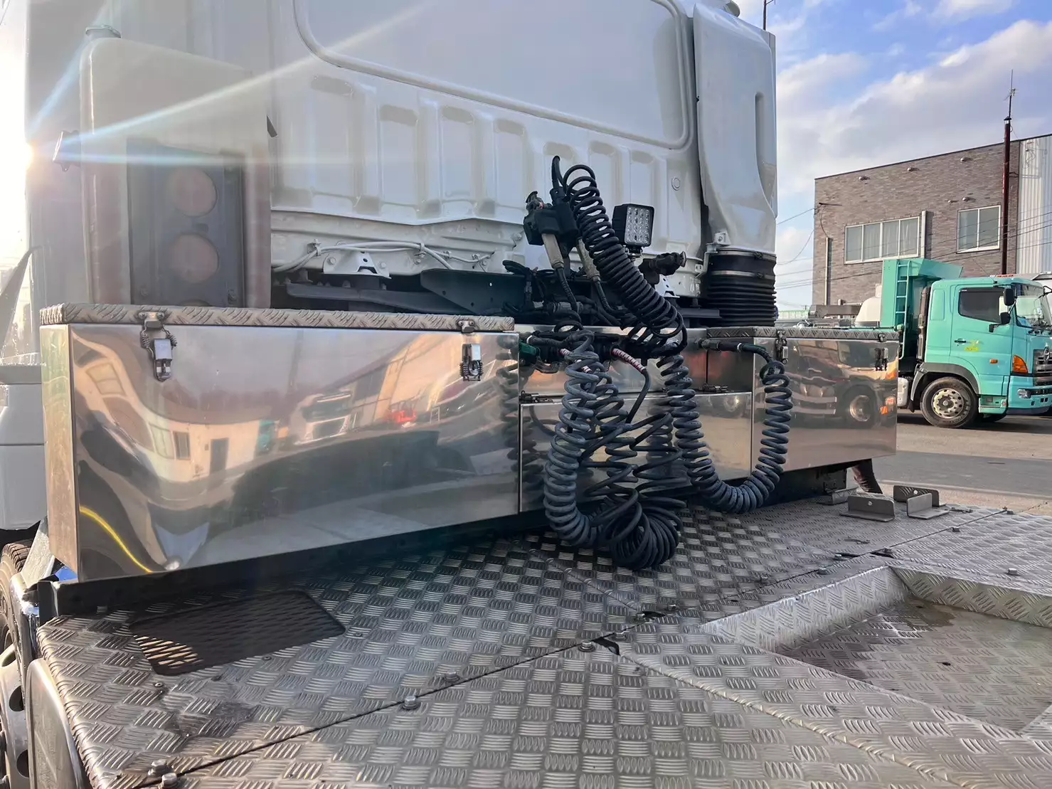 平成28年06月中古大型トラクタヘッド三菱ふそうスーパーグレートの画像9