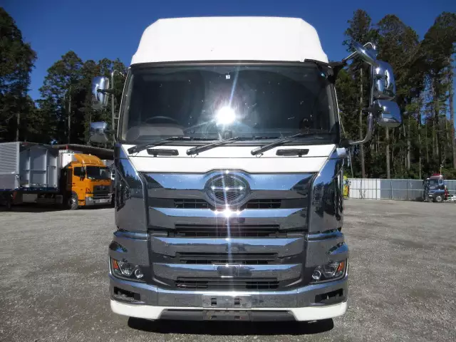 令和02年05月中古大型トラクタヘッド日野プロフィアの画像2