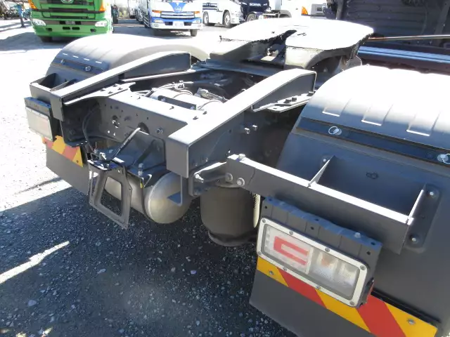 令和02年05月中古大型トラクタヘッド日野プロフィアの画像18