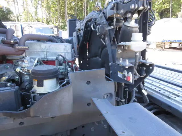 令和02年05月中古大型トラクタヘッド日野プロフィアの画像52