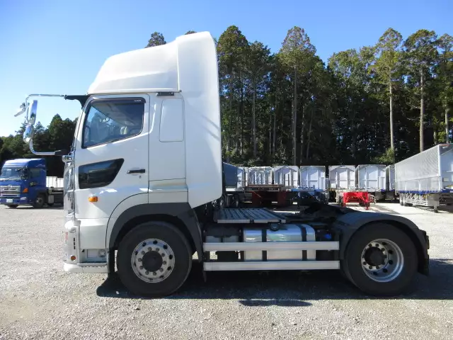 令和02年05月中古大型トラクタヘッド日野プロフィアの画像8