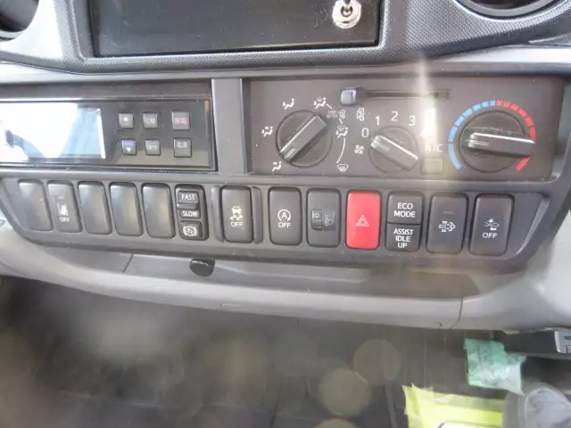 平成29年09月中古小型冷凍バン・ウィング日野デュトロの画像34