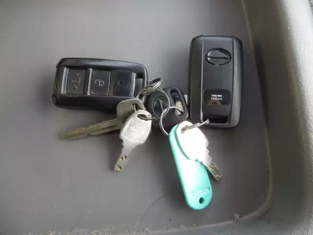 平成29年09月中古小型冷凍バン・ウィング日野デュトロの画像40