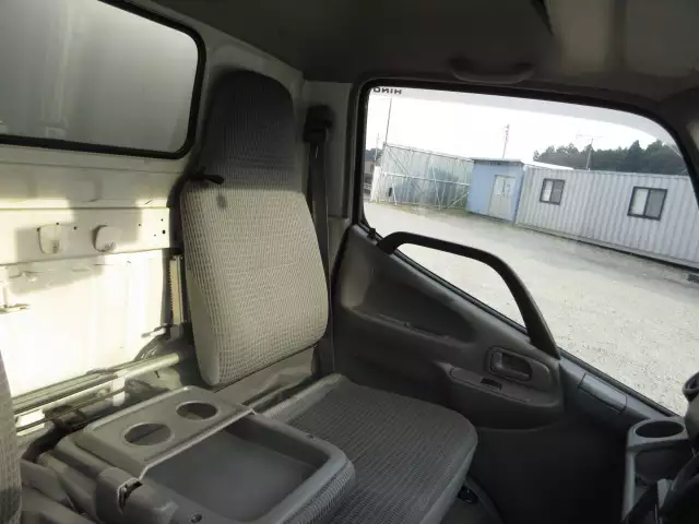 平成29年09月中古小型冷凍バン・ウィング日野デュトロの画像45