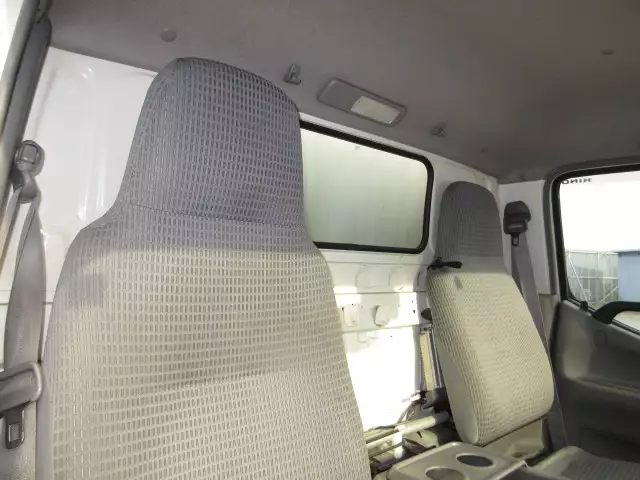 平成29年09月中古小型冷凍バン・ウィング日野デュトロの画像46