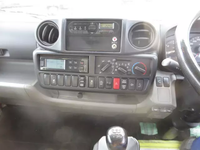 平成29年09月中古小型冷凍バン・ウィング日野デュトロの画像33