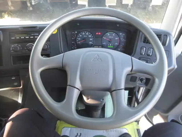 平成26年01月中古大型重機運搬車三菱ふそうスーパーグレートの画像41