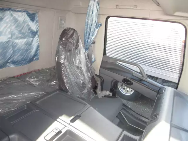 平成26年01月中古大型重機運搬車三菱ふそうスーパーグレートの画像45