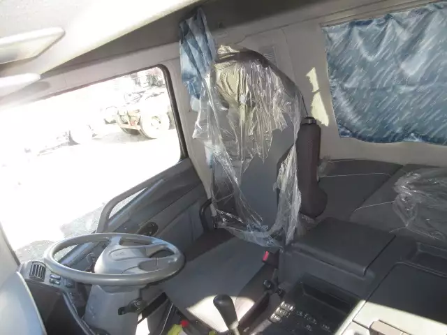 平成26年01月中古大型重機運搬車三菱ふそうスーパーグレートの画像47