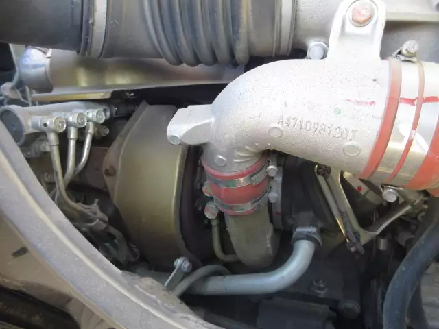 平成26年01月中古大型重機運搬車三菱ふそうスーパーグレートの画像51