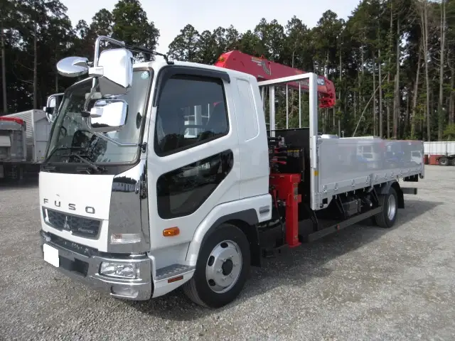 令和05年09月中古中型クレーン付三菱ふそうファイターの画像1