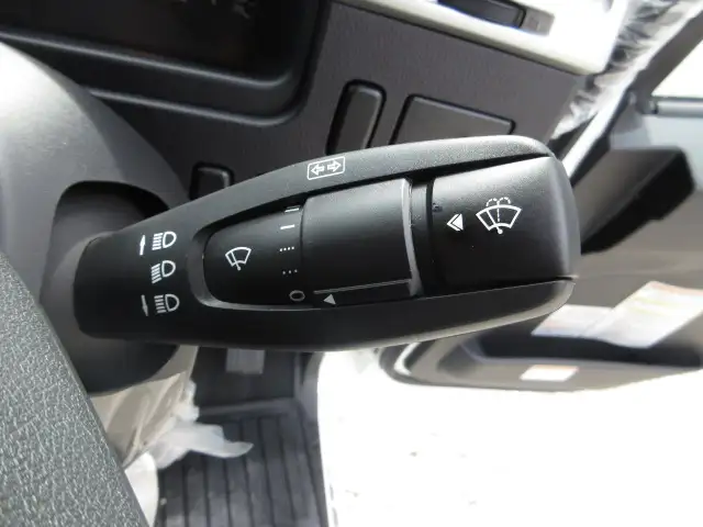 令和05年09月中古中型クレーン付三菱ふそうファイターの画像38