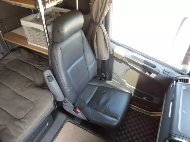 平成29年04月中古大型トラクタヘッドスカニアトラックの画像33