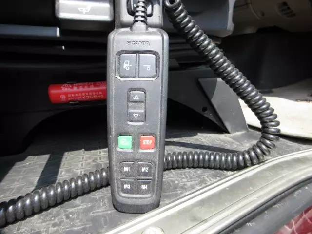 平成29年04月中古大型トラクタヘッドスカニアトラックの画像37