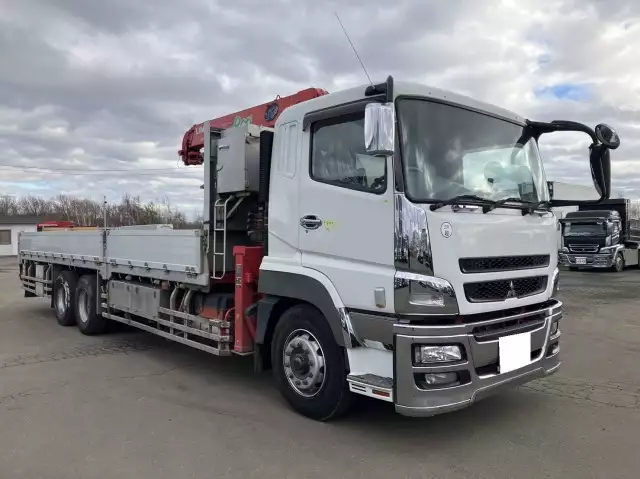 平成27年12月中古大型クレーン付三菱ふそう三菱の画像3