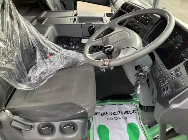 平成27年12月中古大型クレーン付三菱ふそう三菱の画像40