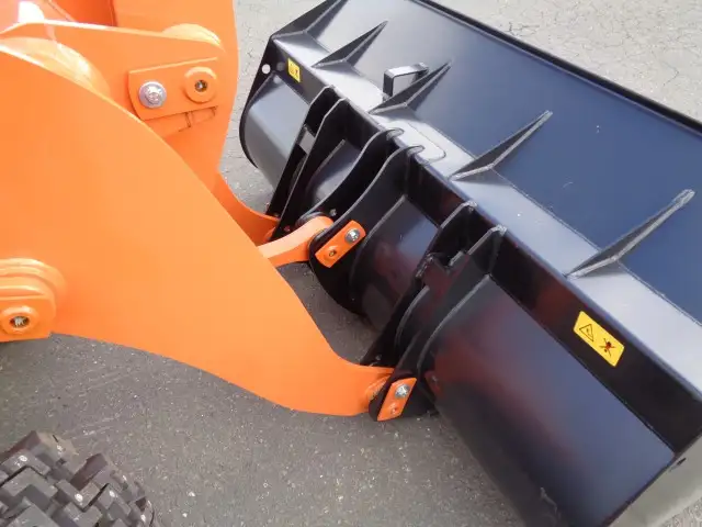 未使用車 令和5年 日立 ZW30-5B スパイクタイヤ ヒーター 3hの画像11