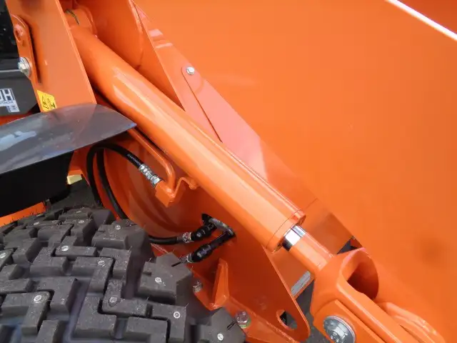 未使用車 令和5年 日立 ZW30-5B スパイクタイヤ ヒーター 3hの画像15