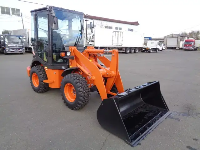 未使用車 令和5年 日立 ZW30-5B スパイクタイヤ ヒーター 3hの画像3