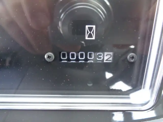 未使用車 令和5年 日立 ZW30-5B スパイクタイヤ ヒーター 3hの画像40