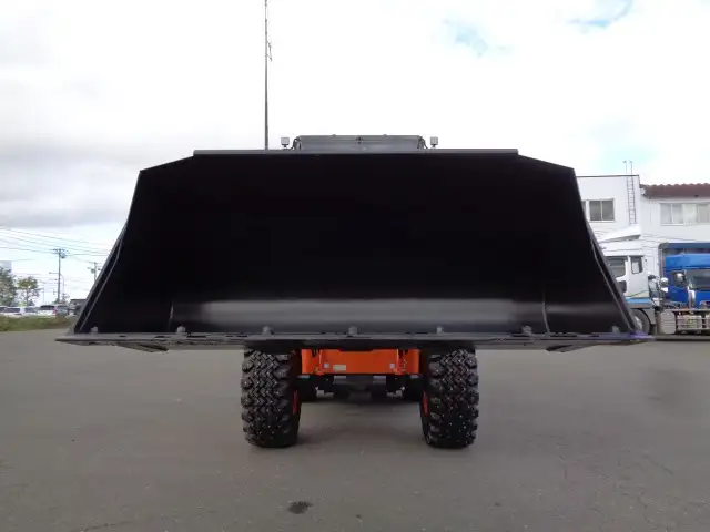 未使用車 令和5年 日立 ZW30-5B スパイクタイヤ ヒーター 3hの画像51