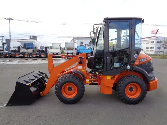 未使用車 令和5年 日立 ZW30-5B スパイクタイヤ ヒーター 3hの画像8