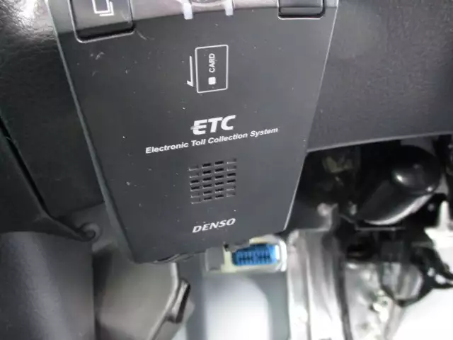 平成28年06月中古中型冷凍バン・ウィング日野レンジャーの画像16