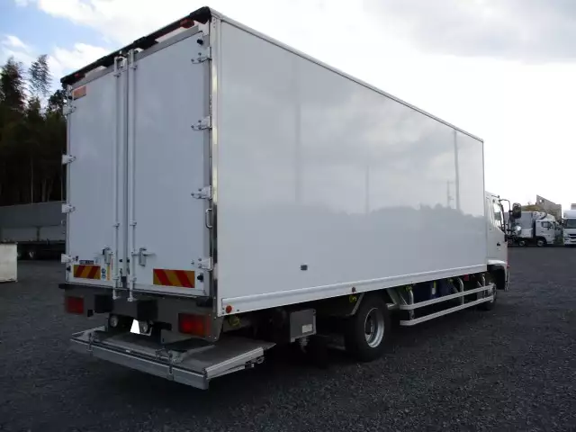 平成28年06月中古中型冷凍バン・ウィング日野レンジャーの画像8