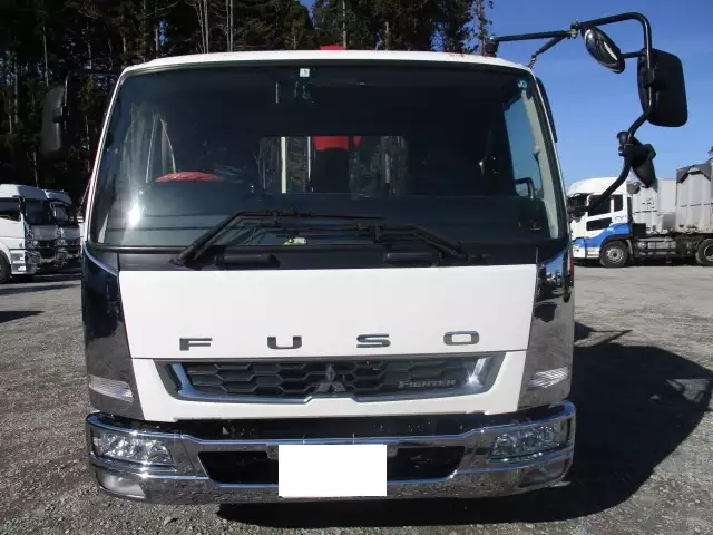 平成30年12月中古増トンクレーン付三菱ふそうファイターの画像2