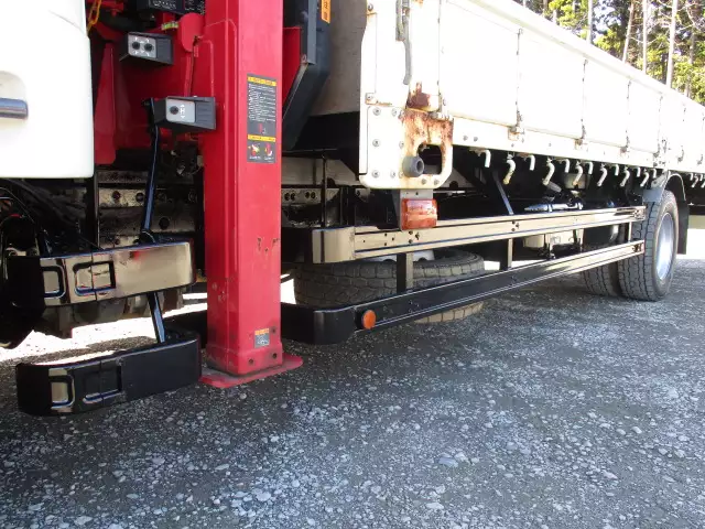 平成30年12月中古増トンクレーン付三菱ふそうファイターの画像11