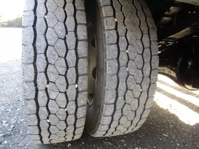 平成30年12月中古増トンクレーン付三菱ふそうファイターの画像24