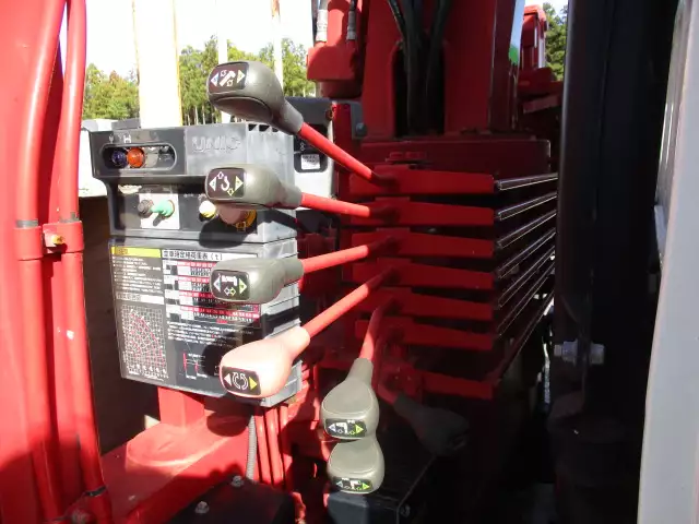 平成30年12月中古増トンクレーン付三菱ふそうファイターの画像25