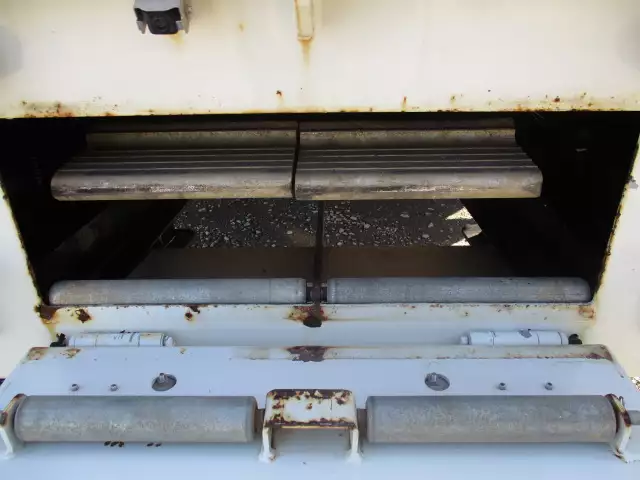 平成30年12月中古増トンクレーン付三菱ふそうファイターの画像27