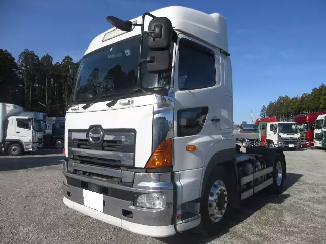 平成26年12月中古大型トラクタヘッド日野プロフィアの画像1