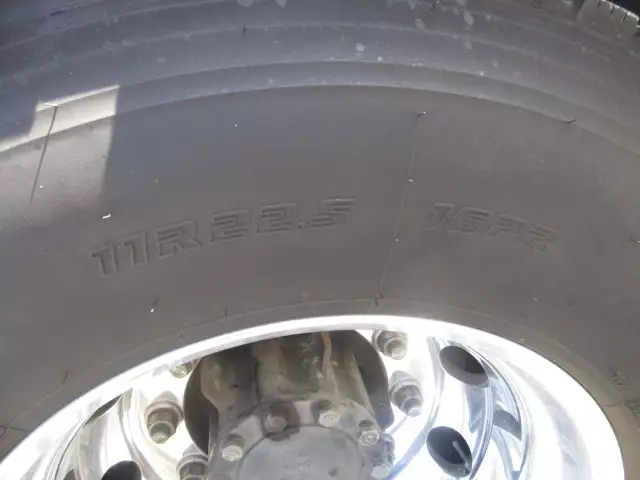 平成26年12月中古大型トラクタヘッド日野プロフィアの画像11