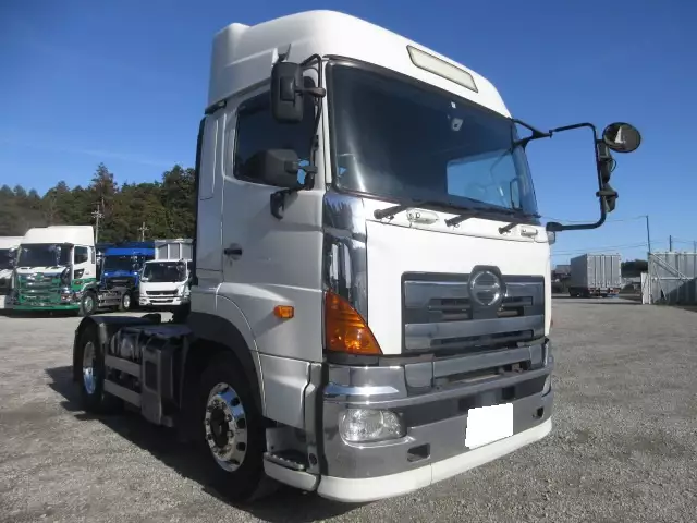 平成26年12月中古大型トラクタヘッド日野プロフィアの画像3