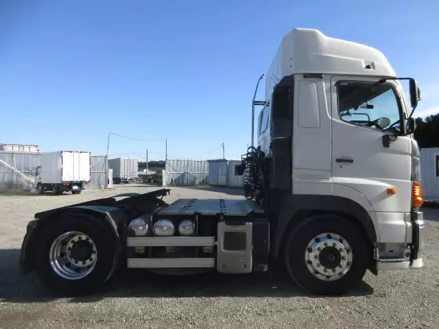 平成26年12月中古大型トラクタヘッド日野プロフィアの画像4