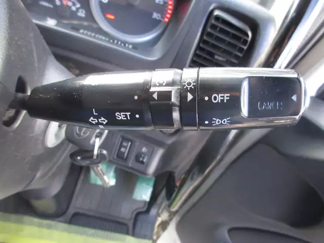 平成26年12月中古大型トラクタヘッド日野プロフィアの画像38