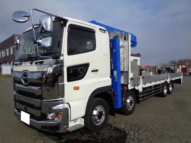 令和05年11月中古大型クレーン付日野プロフィアの画像1