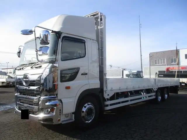 令和05年09月中古大型平ボディ日野プロフィアの画像1