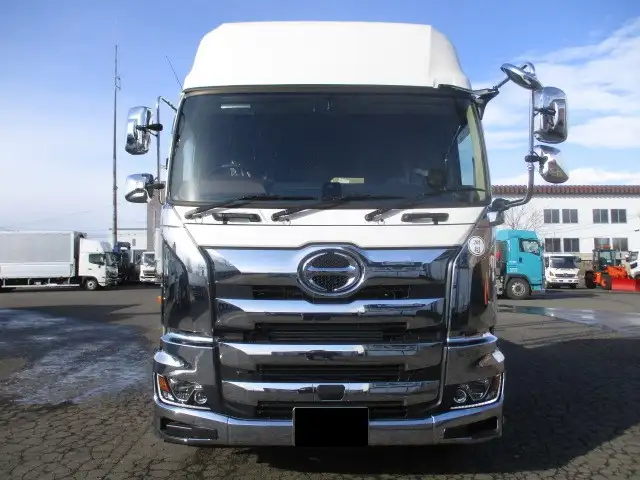 令和05年09月中古大型平ボディ日野プロフィアの画像2