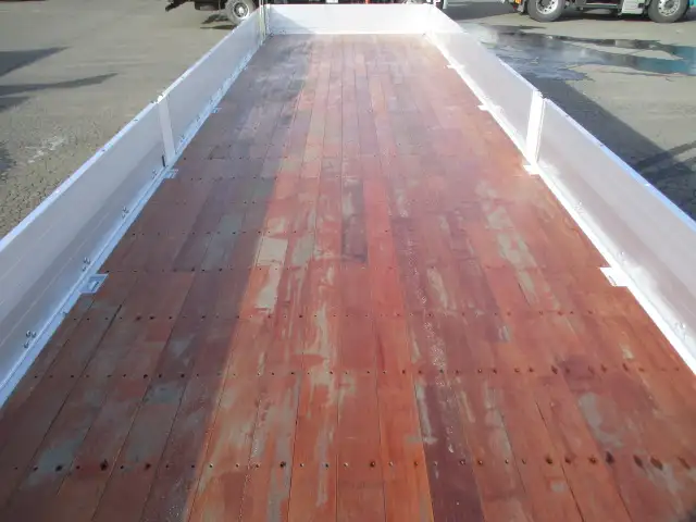 令和05年09月中古大型平ボディ日野プロフィアの画像30