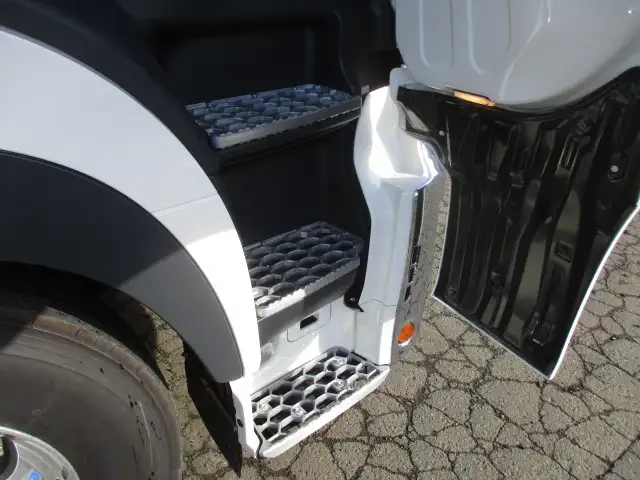 令和05年09月中古大型平ボディ日野プロフィアの画像45