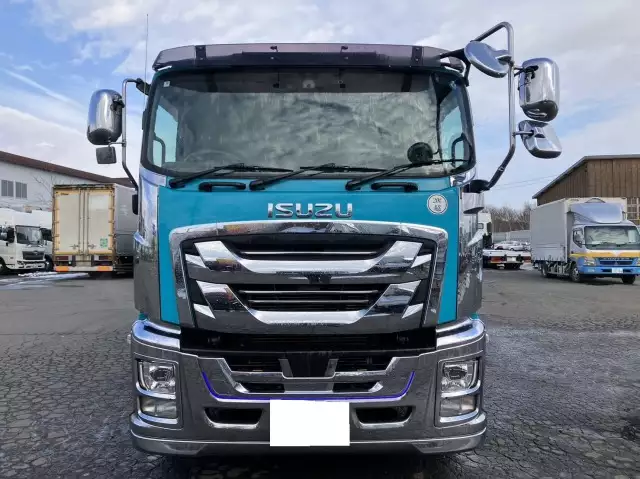 平成30年09月中古大型クレーン付いすゞギガの画像2