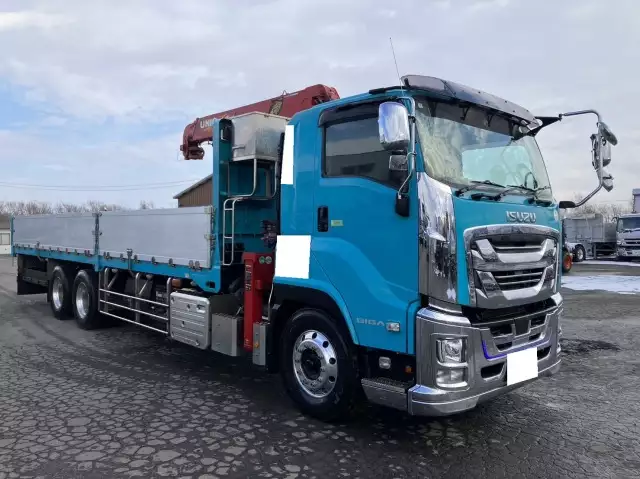 平成30年09月中古大型クレーン付いすゞギガの画像3