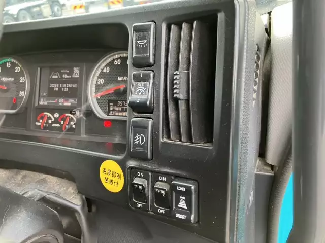 平成30年09月中古大型クレーン付いすゞギガの画像52